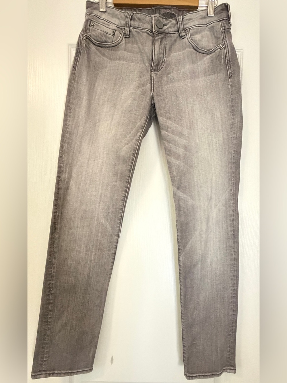 Kut from the Kloth Diana Skinny Jeans Size 6 Gray Wash Stretch Denim Mid Rise